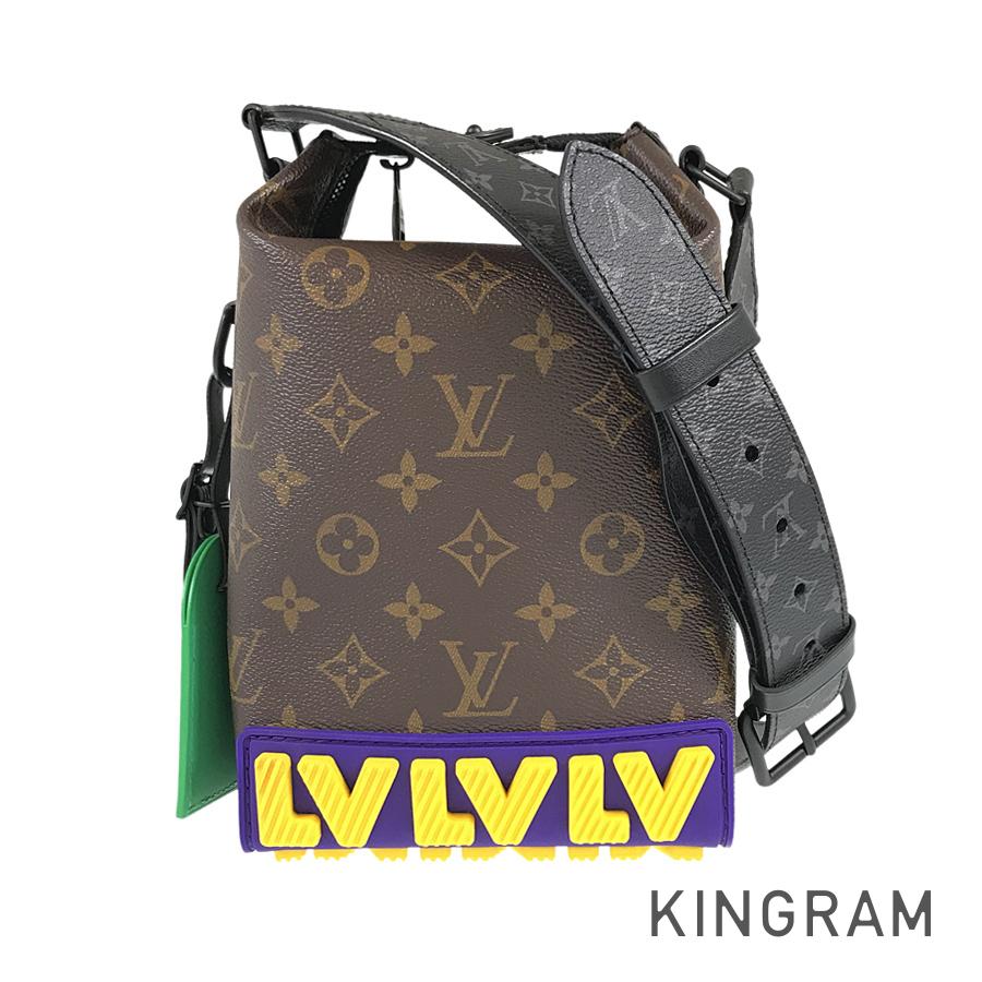Louis Vuitton LV Cruiser Messenger bag