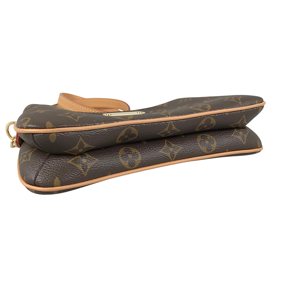 LOUIS VUITTON Monogram Pochette Liv M83008 Shoulder bag – kingram