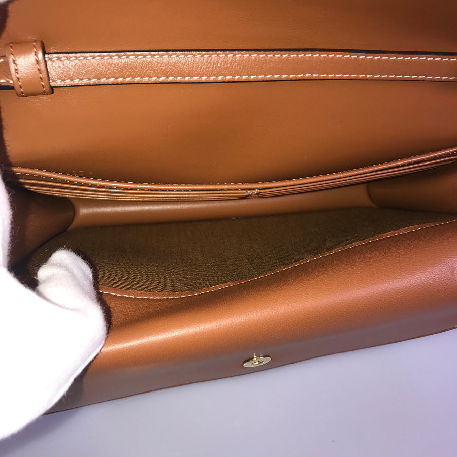 CELINE Triomphe Strap Duo Wallet 10P672GVL Wallet bag – kingram-japan