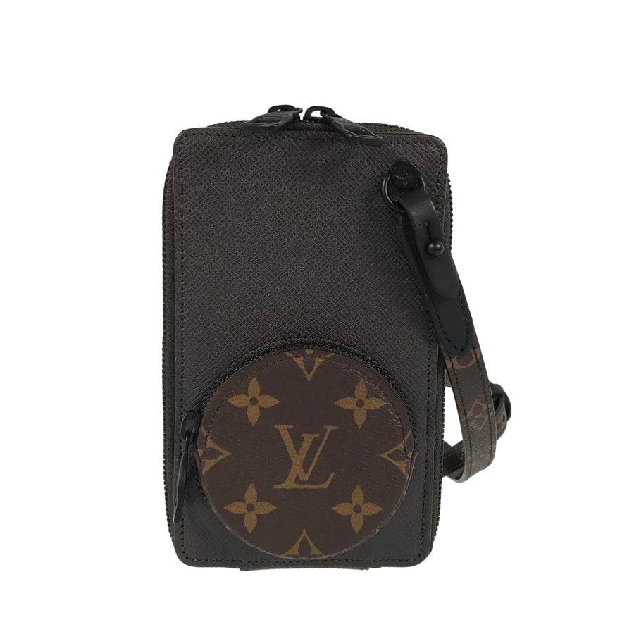 LOUIS VUITTON Taiga Monogram Phone Box M30581 Shoulder bag