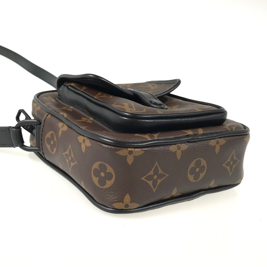 LOUIS VUITTON Monogram Macassar Christopher Wearable Wallet M69404