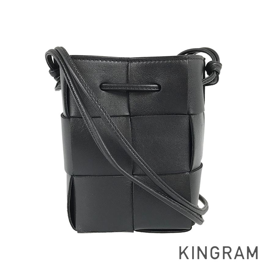 バッグ Bottega venetta Bottega Veneta Medium loop Camera Bag Black NEW & AUTHENTIC | eBay