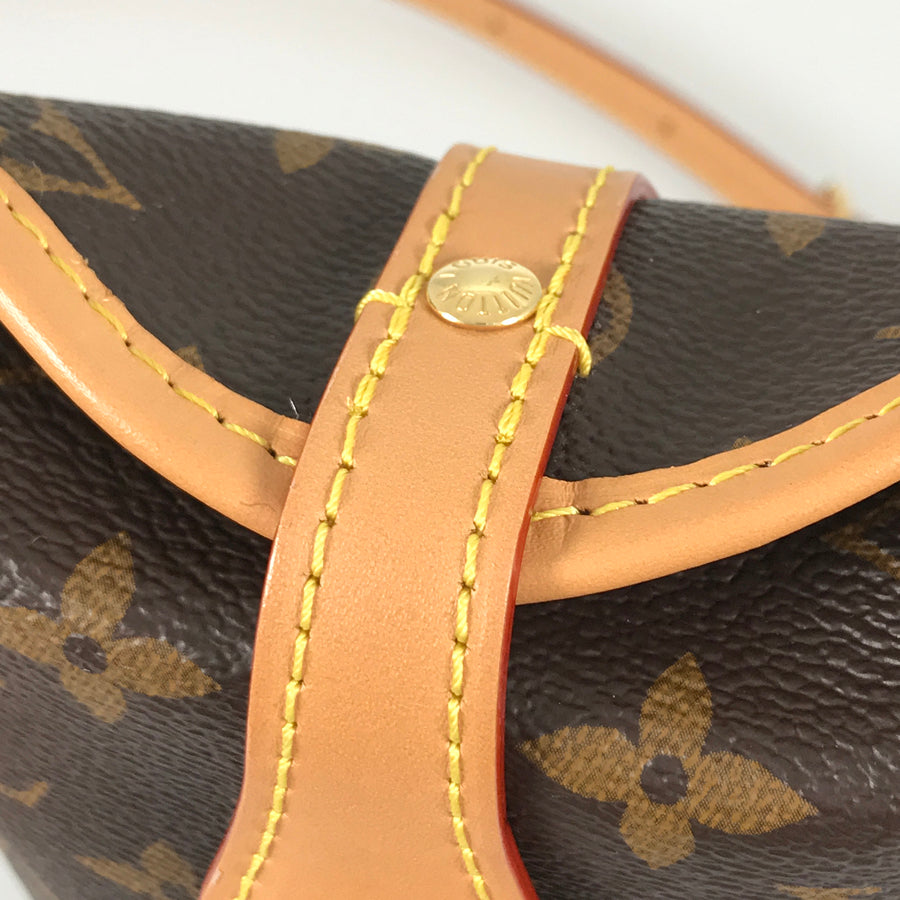 LOUIS VUITTON Monogram Fold Me Pouch M80874 Pouch – kingram-japan