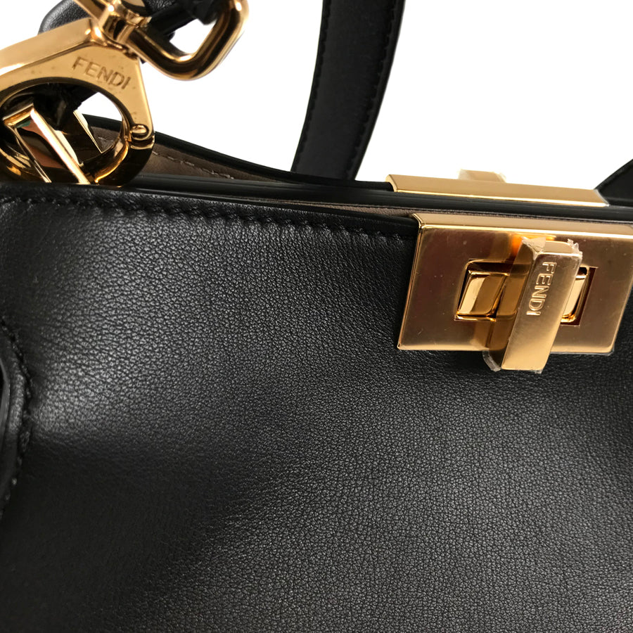 FENDI Peekaboo Iconic Essential 8BN302.SMQ Hand bag