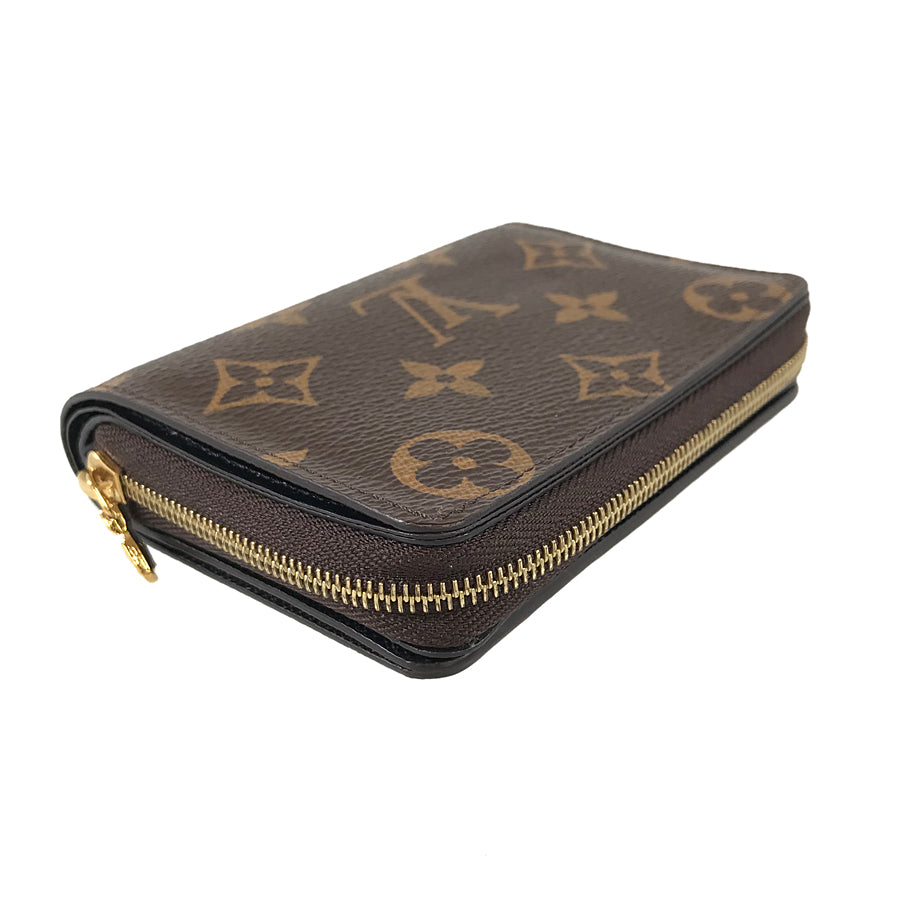 Louis Vuitton monogram bifold wallet with zipper coin pouch 2024