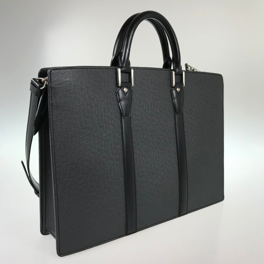 rkd-2105015439208-3_52158834-