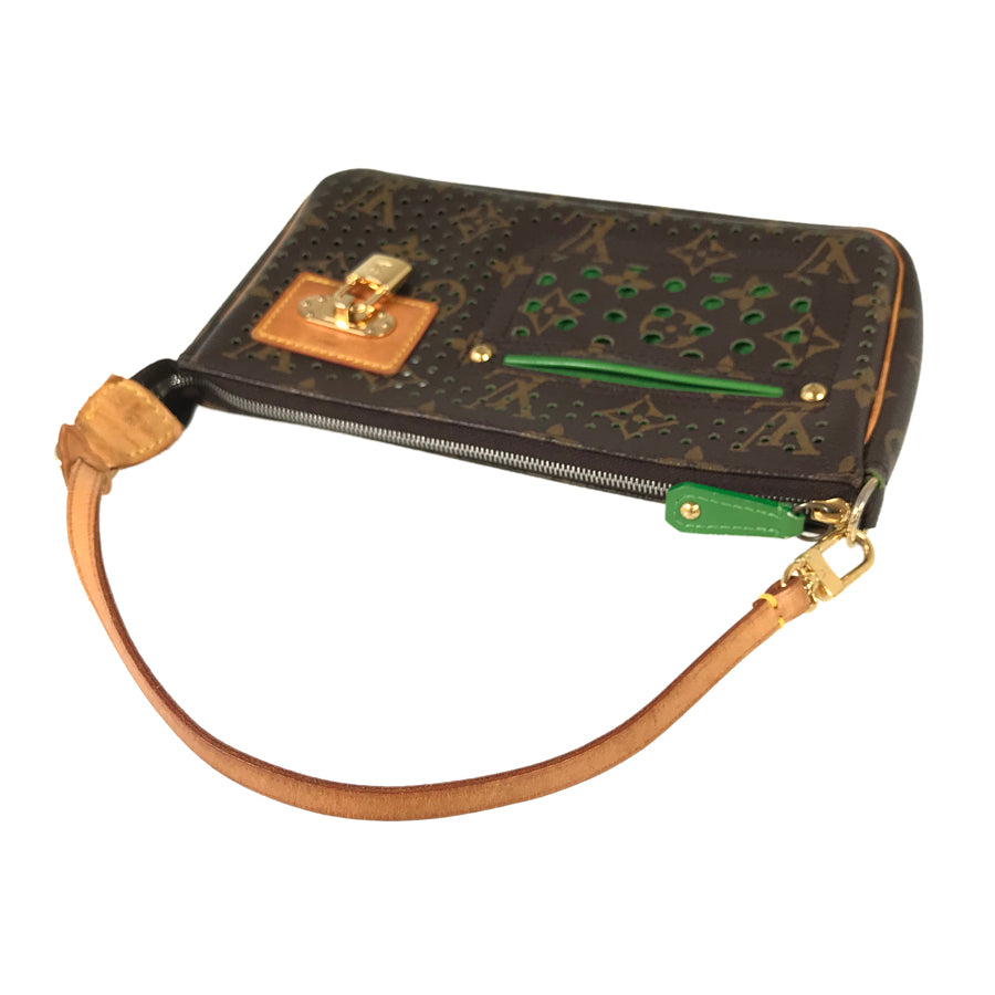 小物 LOUIS VUITTON LOUIS VUITTON Monogram Perfo Pochette Accessoires M95184 Pouch