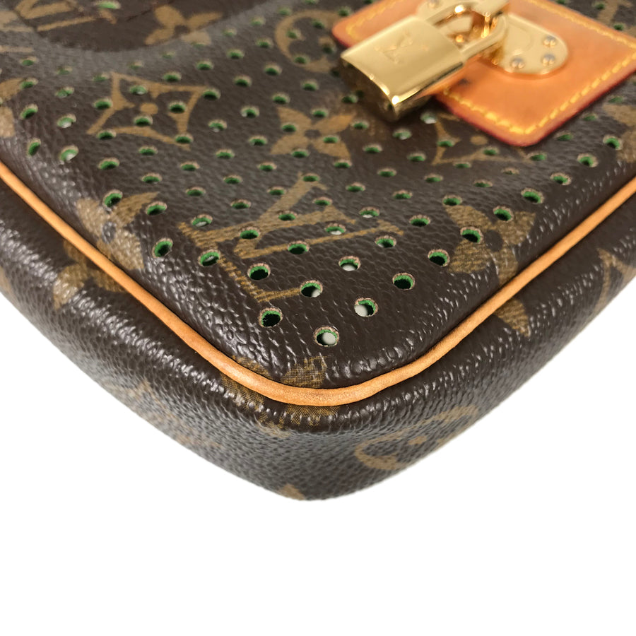 小物 LOUIS VUITTON LOUIS VUITTON Monogram Perfo Pochette Accessoires M95184 Pouch