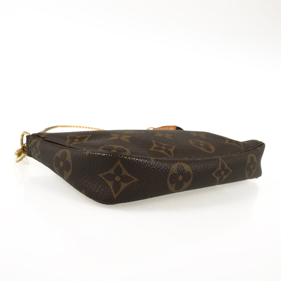 LOUIS VUITTON Monogram Mini Pochette Accessoire M58009 Pouch