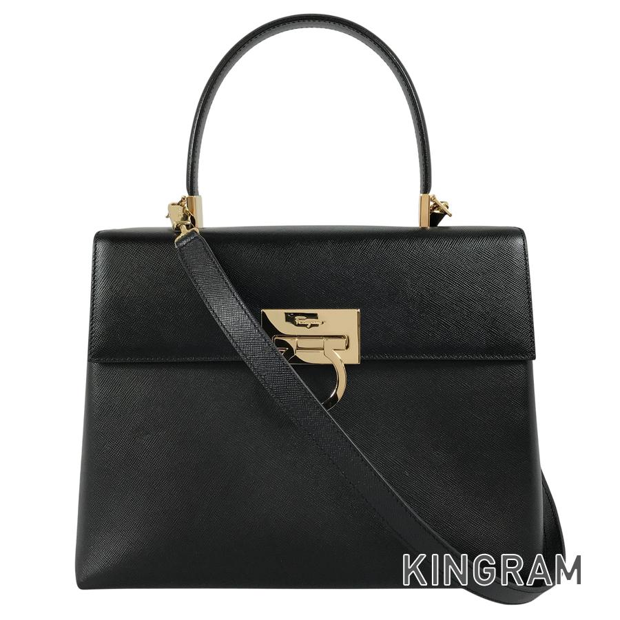 サルバトーレフェラガモ Ferragamoの鞄 Salvalove Salvatore フェラガモ FERRAGAMO Ferragamo トートバッグ