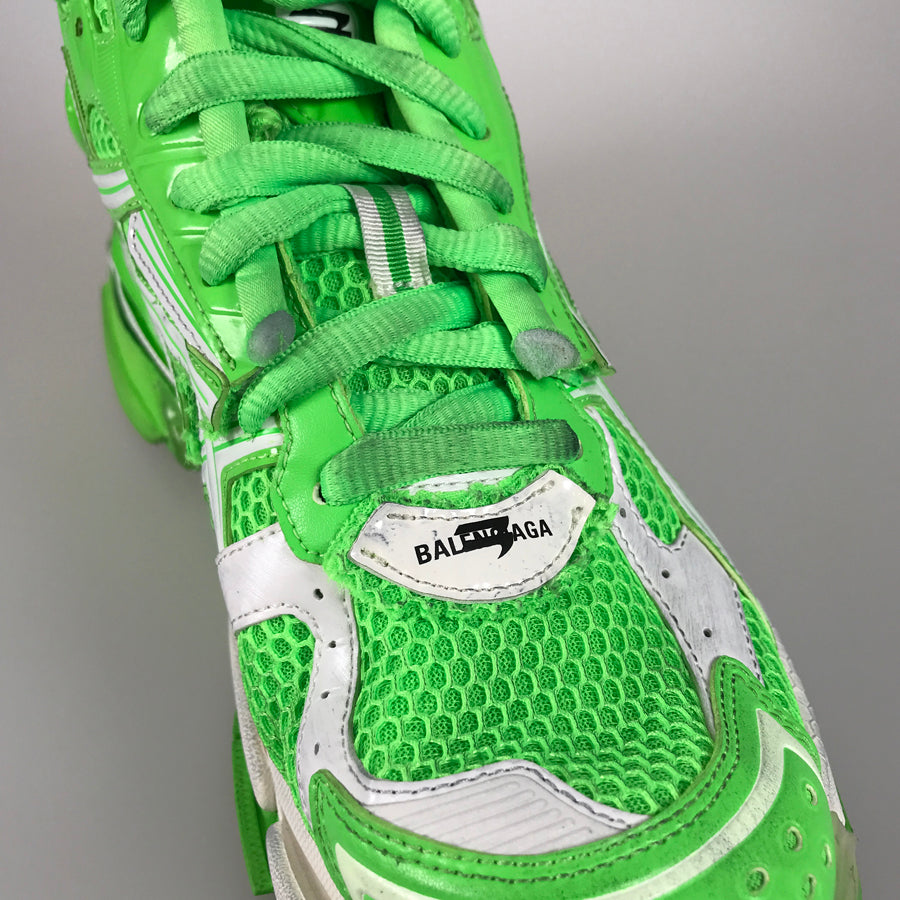 BALENCIAGA runner 677403 W3RBM Men's Sneakers – kingram-japan