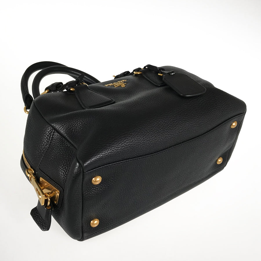 バッグ 00s PRADA leather boston bag black Prada Black Saffiano Lux Leather Boston Bag Prada | TLC