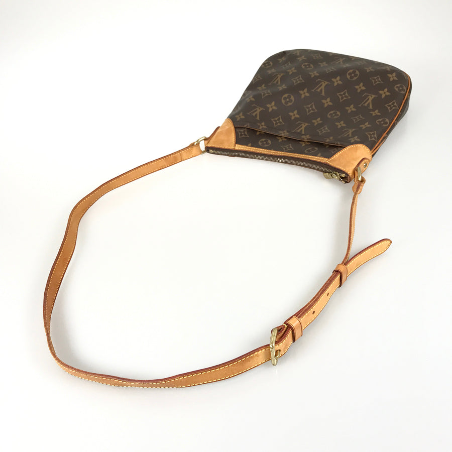 LOUIS VUITTON オデオンPM ショルダーバッグモノグラムM56390 LOUIS VUITTON Monogram Odeon PM M56390 Shoulder bag – kingram-japan