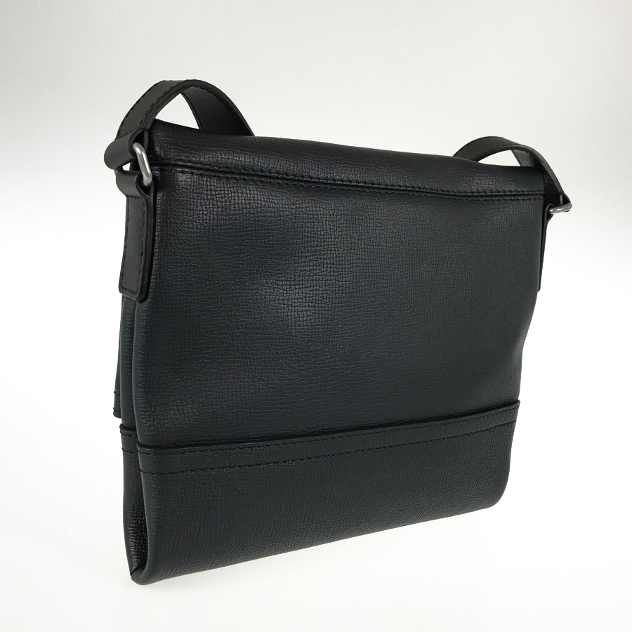 Louis Vuitton Canyon ユタ メッセンジャー