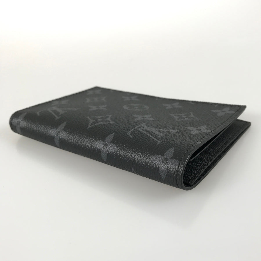 LOUIS VUITTON Monogram Eclipse Couverture Passeport NM M64501