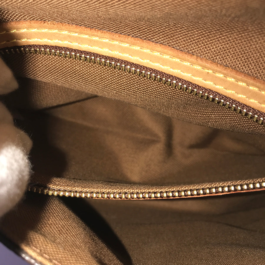 LOUIS VUITTON Monogram Mini Looping M51147 Shoulder bag – kingram