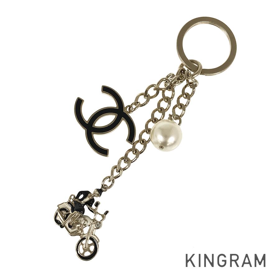 chanel mini with charms