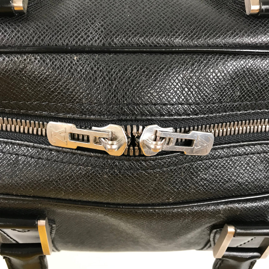 LOUIS VUITTON Taiga Kendall PM M30124 Boston bag – kingram-japan
