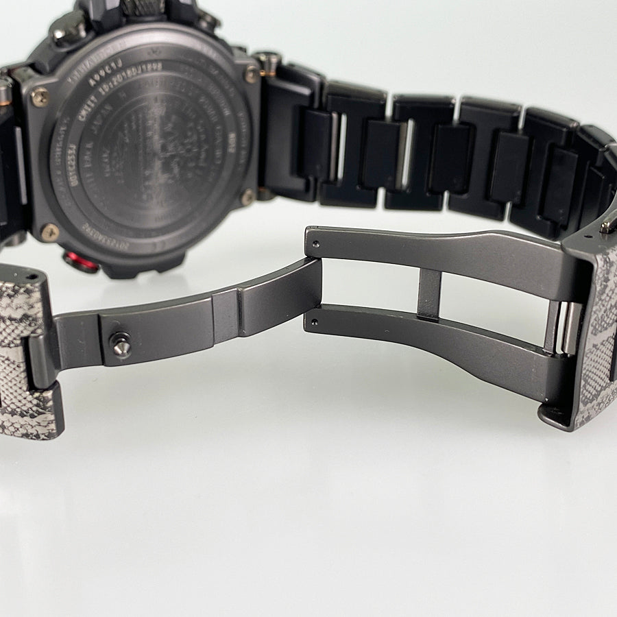 CASIO G-SHOCK WILDLIFE PROMISING MTG-B1000WLP-1AJR Men's Watch