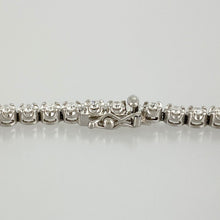 Load image into Gallery viewer, Generic items 2.00ct 50 stones Tennis bracelet
