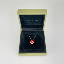 Load image into Gallery viewer, Van Cleef &amp; Arpels 1PD 2011 Christmas Limited Necklace
