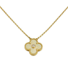 Load image into Gallery viewer, Van Cleef &amp; Arpels 2018 Limited Holiday Collection 1PD Necklace
