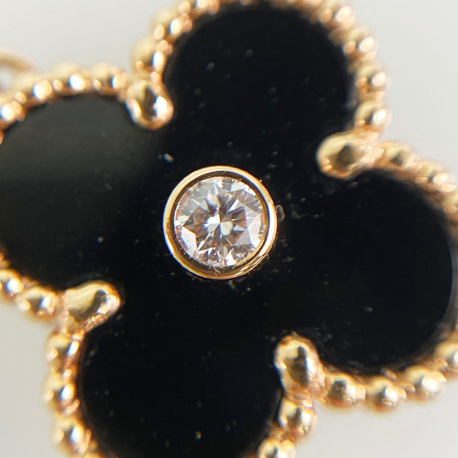 VAN CLEEF & ARPELS Vintage Alhambra 2016 Holiday Diamond Pendant